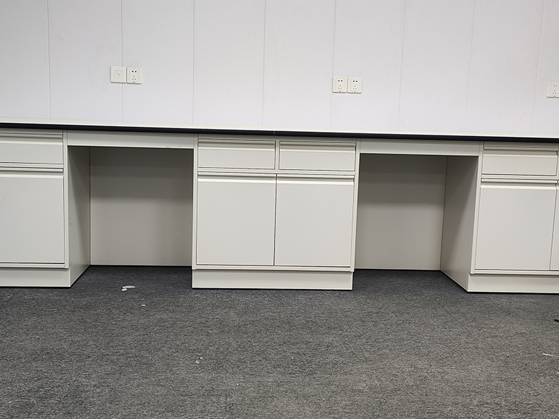 全钢实验台常熟案例——物理实验室