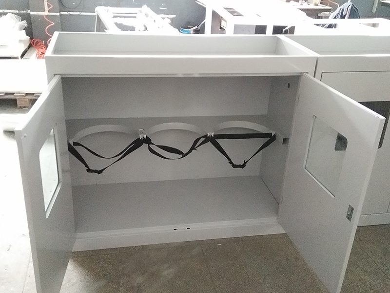 1761186983268975.jpg 实验室气瓶柜