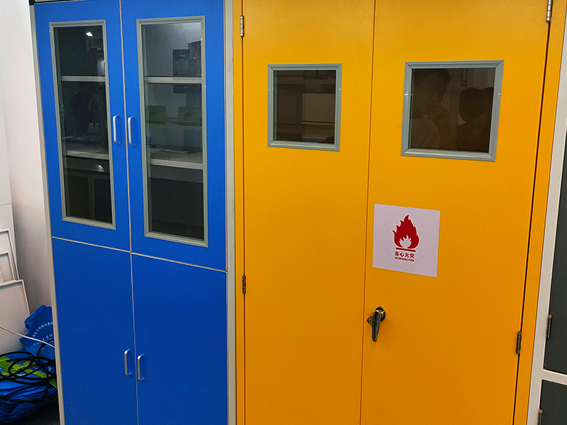 实验室气瓶柜使用培训与安全操作手册 | 华巨升指南