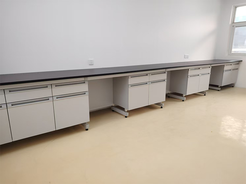 上海钢木实验台项目——防静电工作台案例