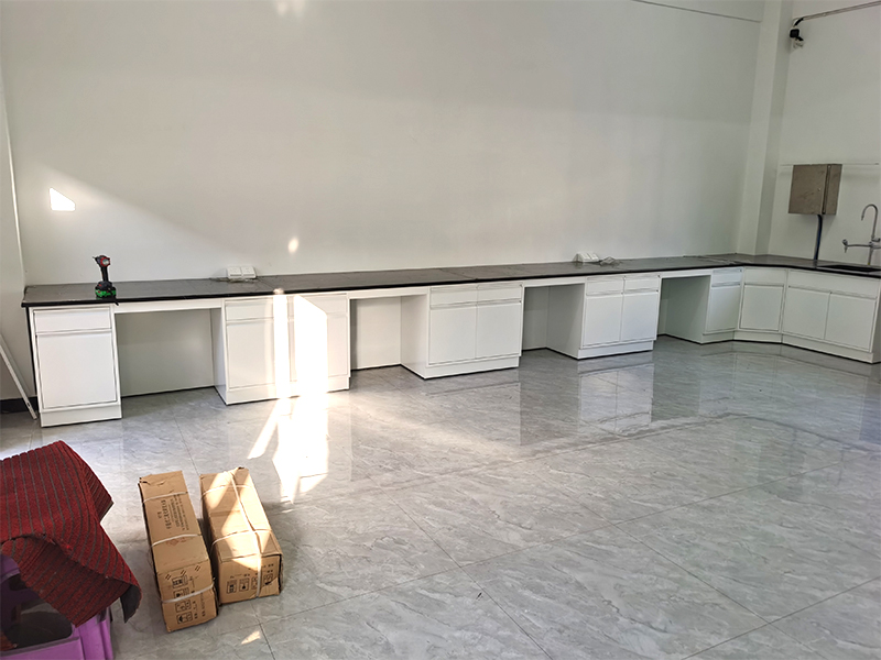 华巨升生物实验室全钢实验台项目案例