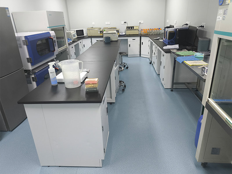 全钢实验台台面材质选择指南华巨升教你匹配实验类型