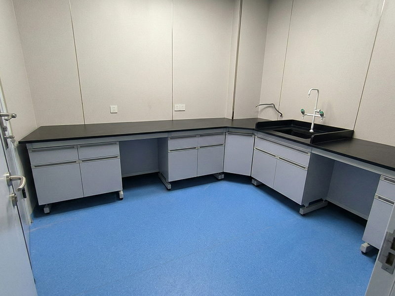 杭州化妆品研发实验室钢木实验台配套华巨升案例